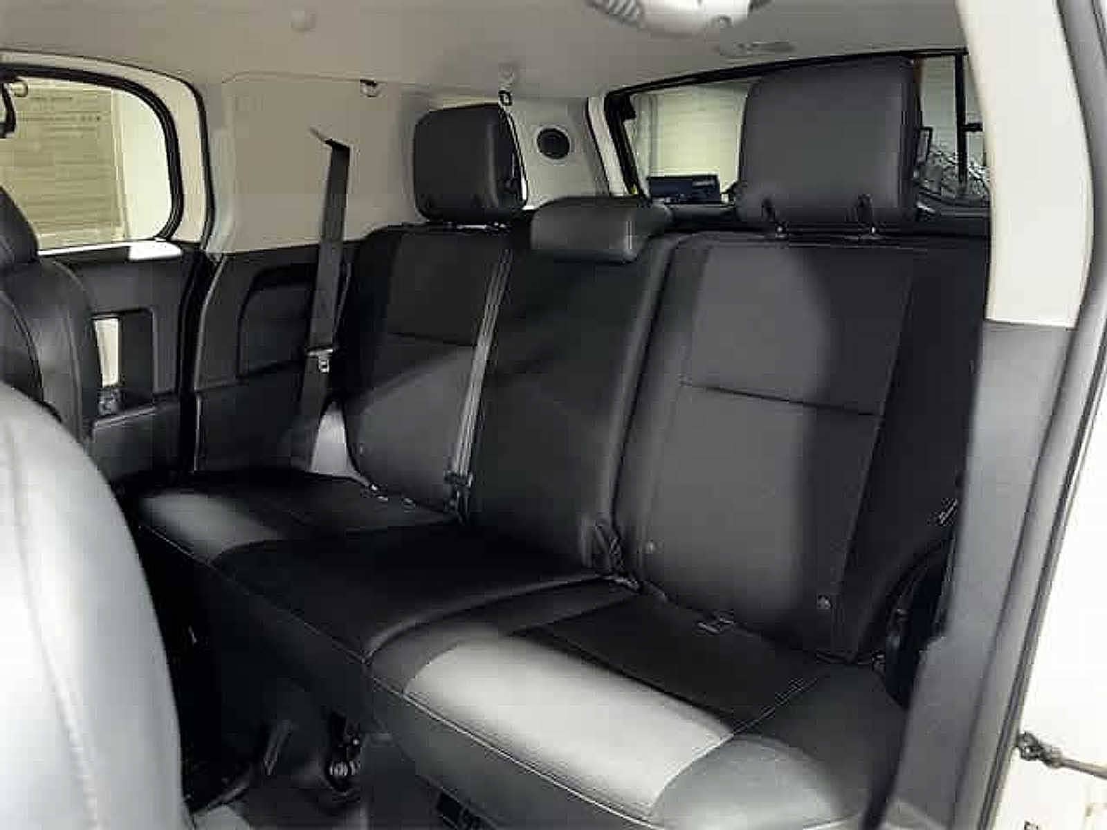 Thumbnail: 2013 Toyota FJ Cruiser - 44