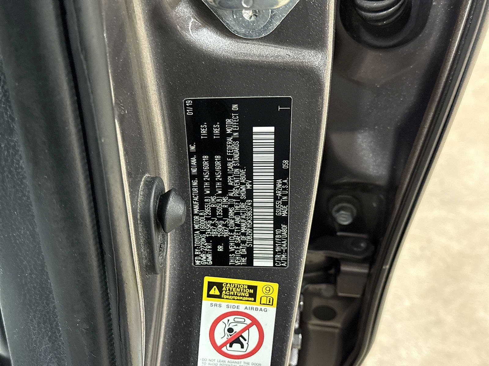 Thumbnail: 2019 Toyota Highlander - 14