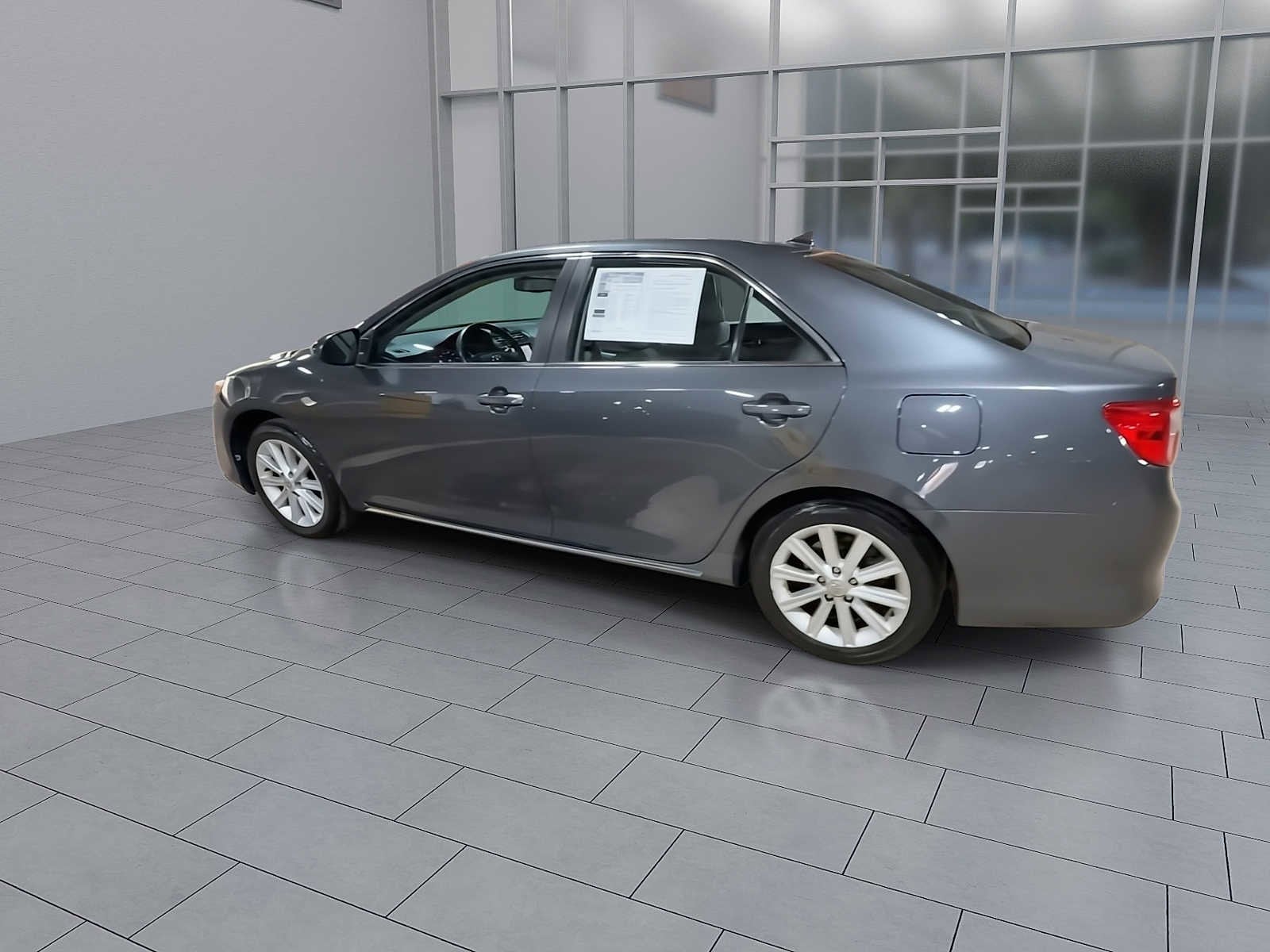 Thumbnail: 2012 Toyota Camry - 6