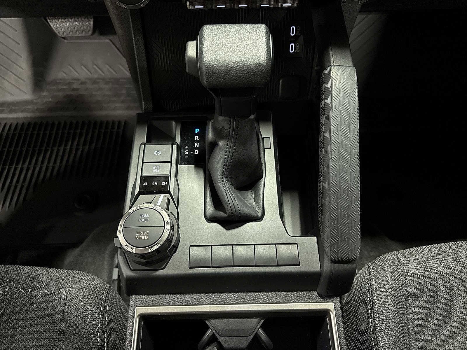 Thumbnail: 2025 Toyota 4Runner - 29