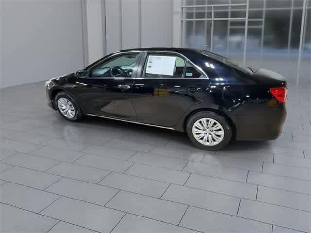 Thumbnail: 2012 Toyota Camry - 6