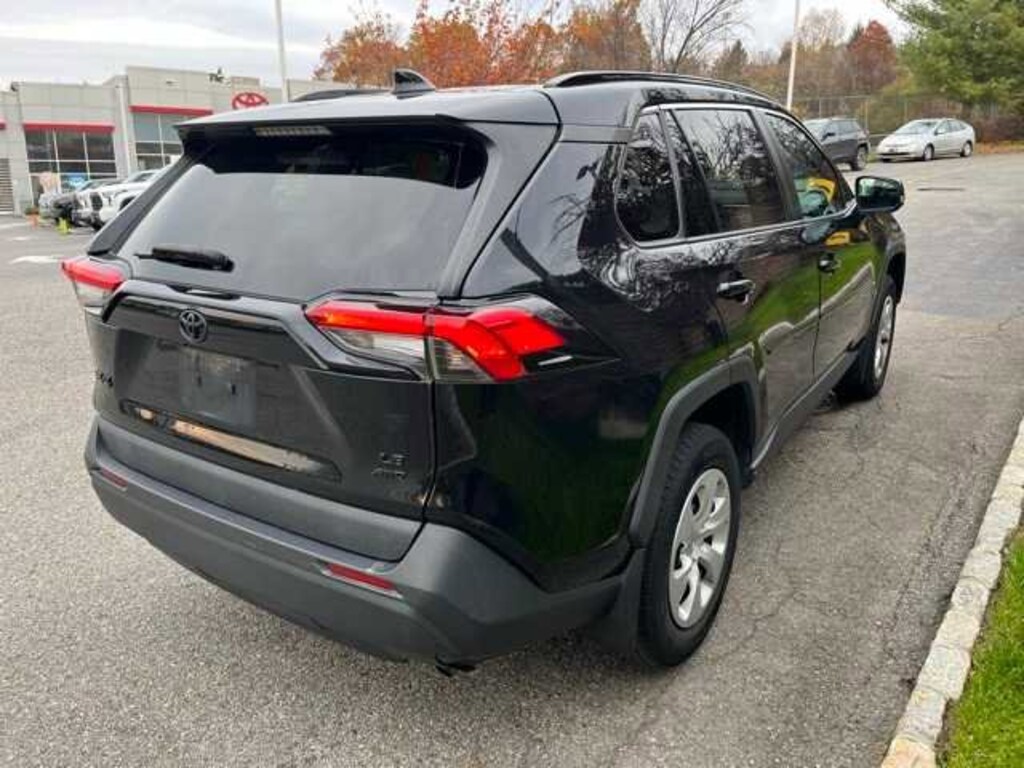 Used 2019 Toyota RAV4 LE SUV