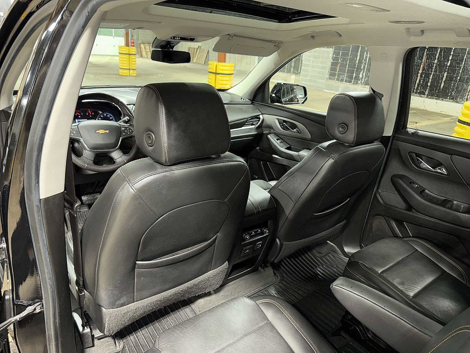 Thumbnail: 2019 Chevrolet Traverse - 28