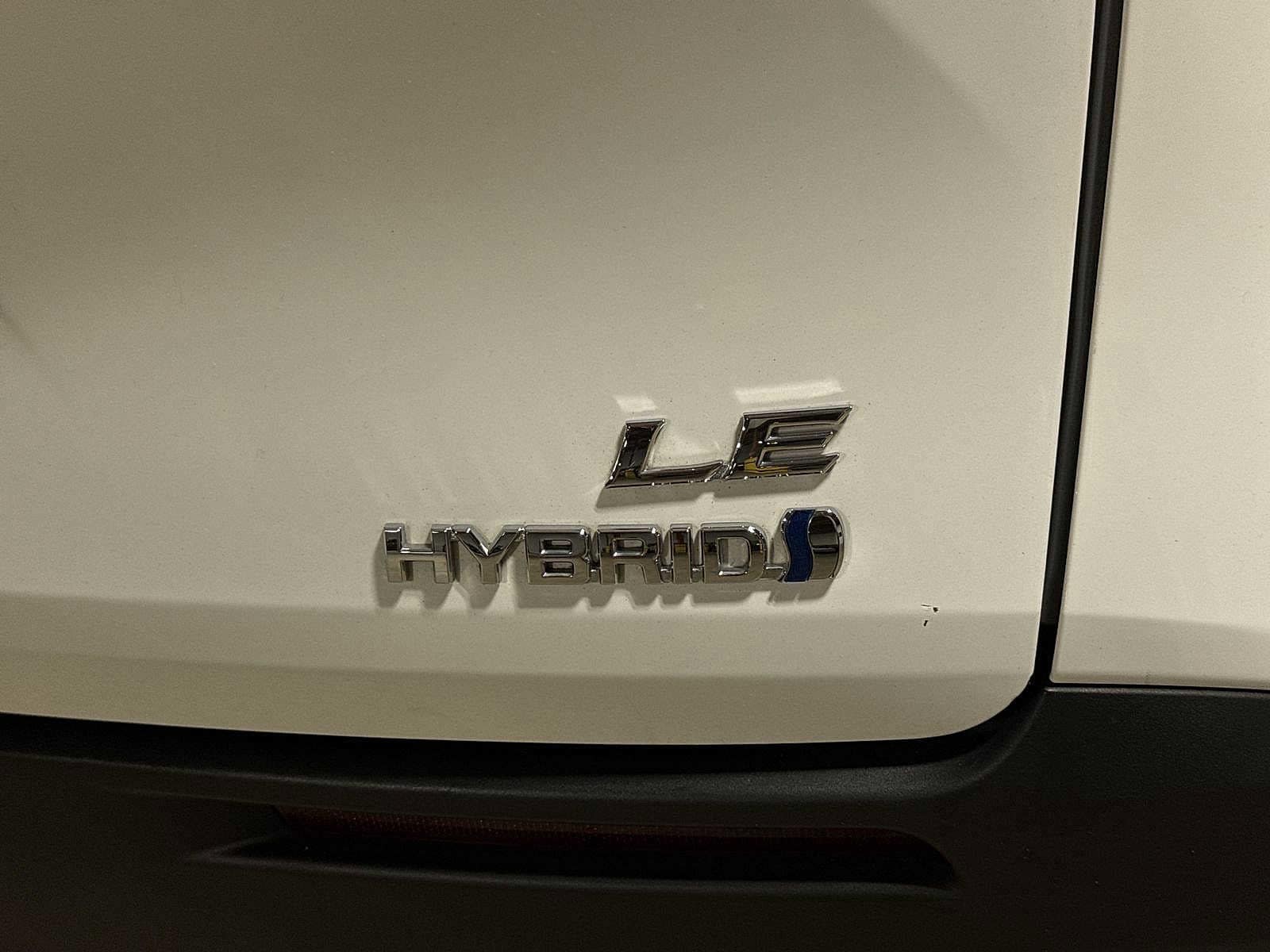 Thumbnail: 2022 Toyota Sienna - 28