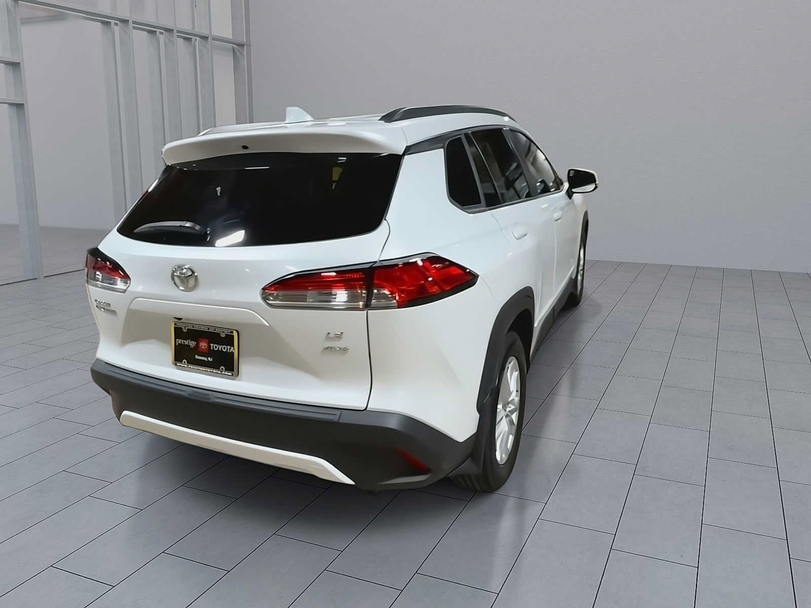 Thumbnail: 2023 Toyota Corolla Cross - 8