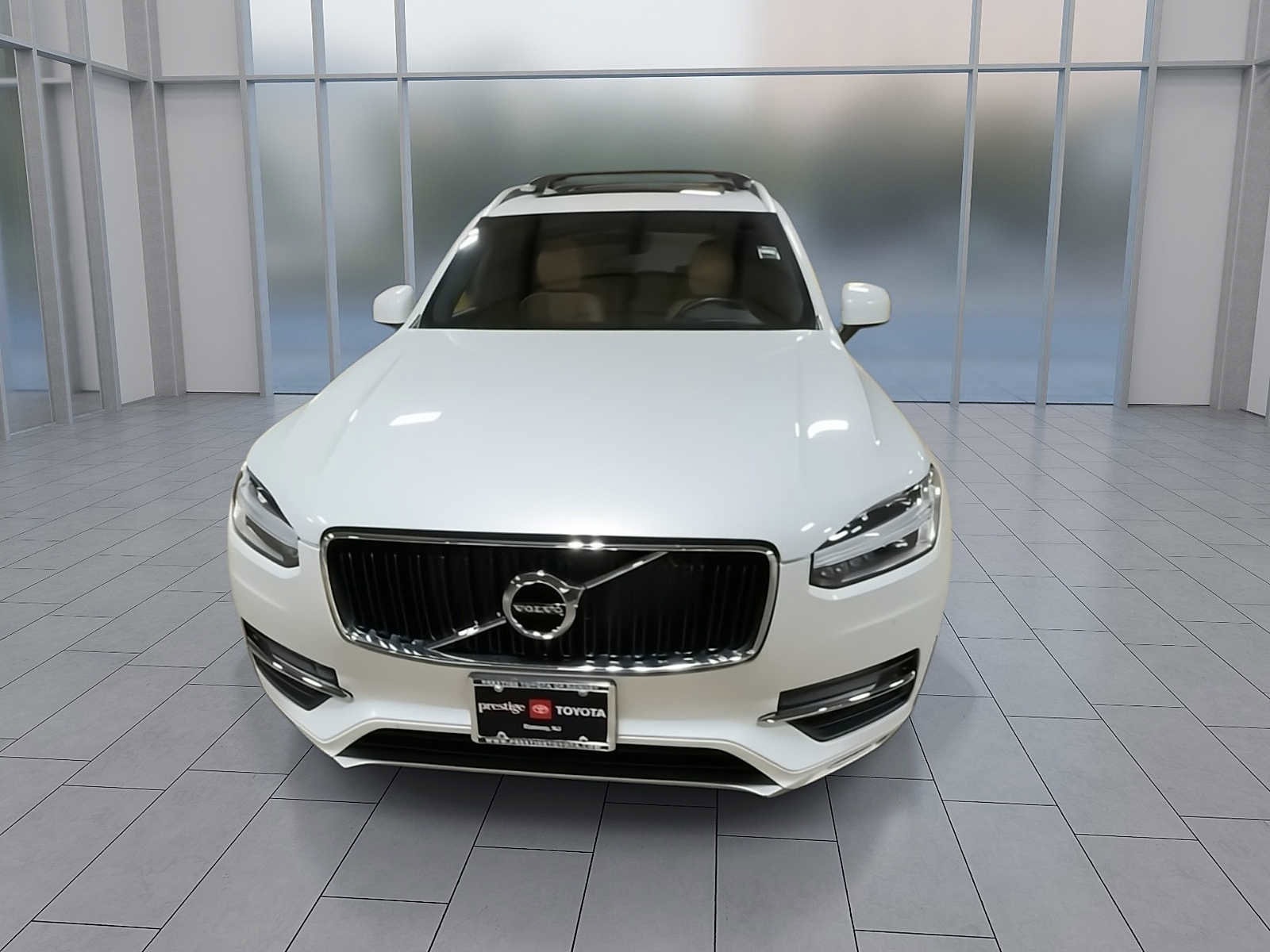 Thumbnail: 2019 Volvo XC90 - 3