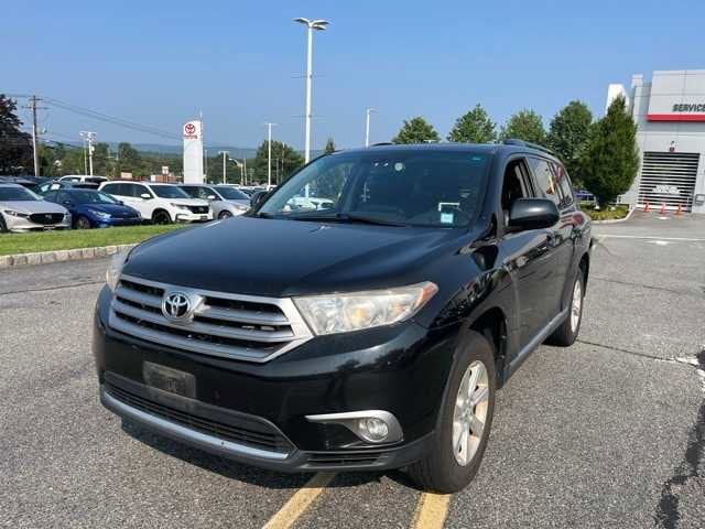 2013 Toyota Highlander Plus -
                  Ramsey, NJ