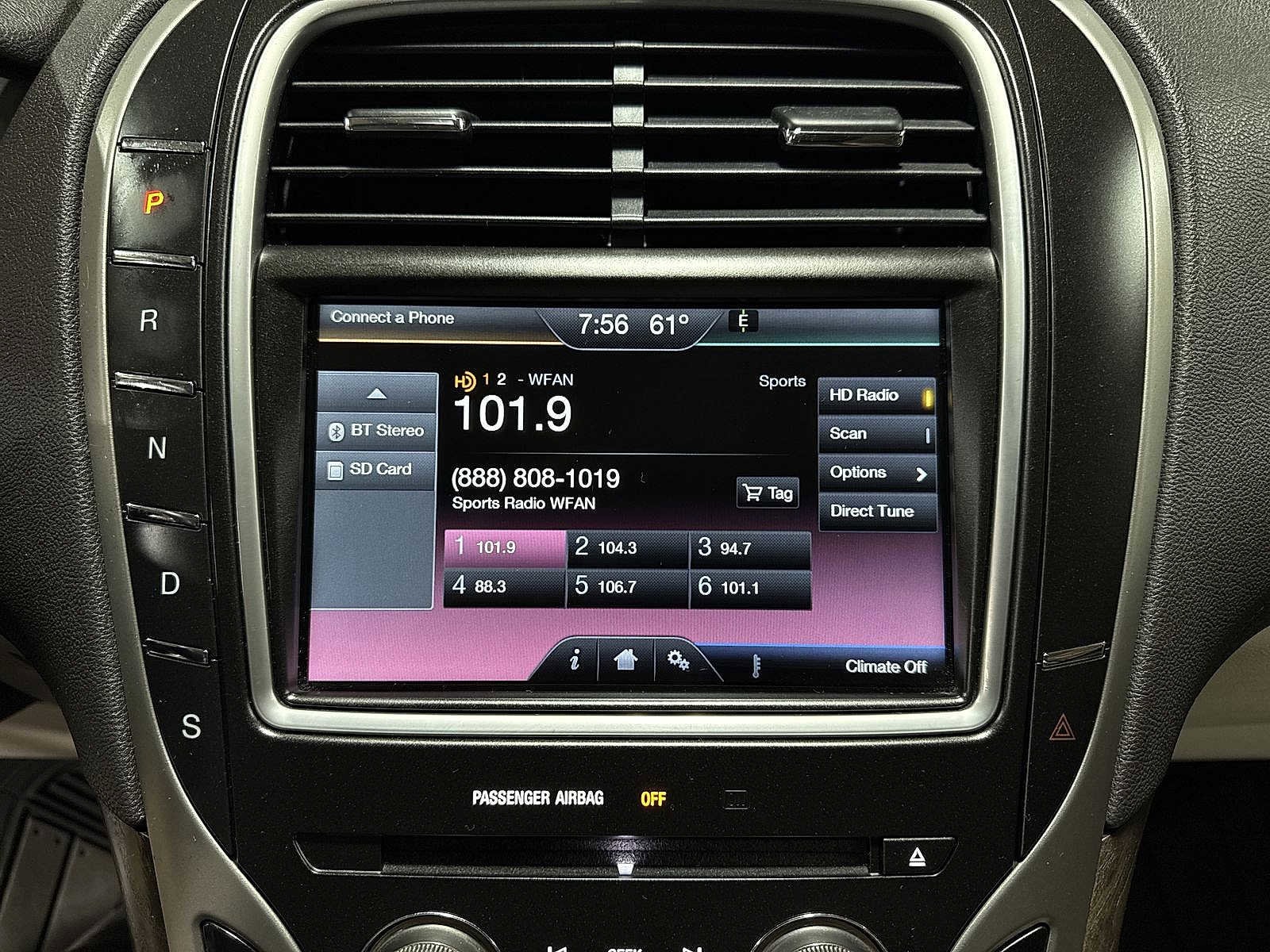 Thumbnail: 2016 Lincoln MKX - 21