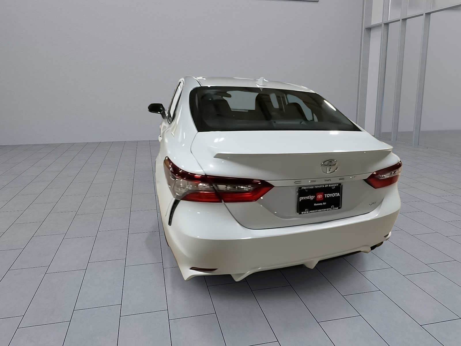 Thumbnail: 2024 Toyota Camry - 7