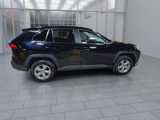Thumbnail: 2024 Toyota RAV4 - 9