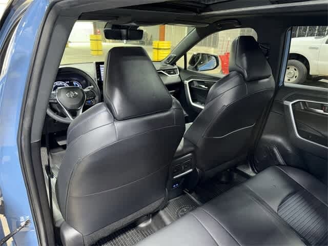 Thumbnail: 2022 Toyota RAV4 - 29