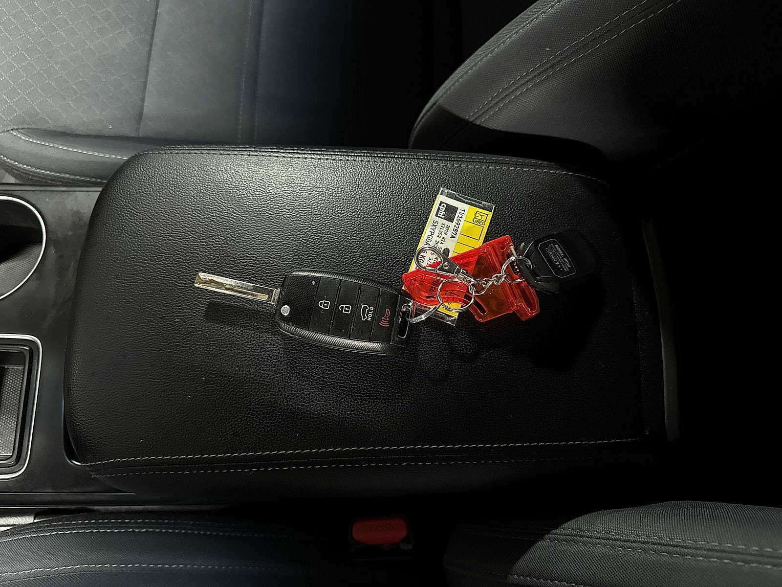 Thumbnail: 2019 Kia Sorento - 33