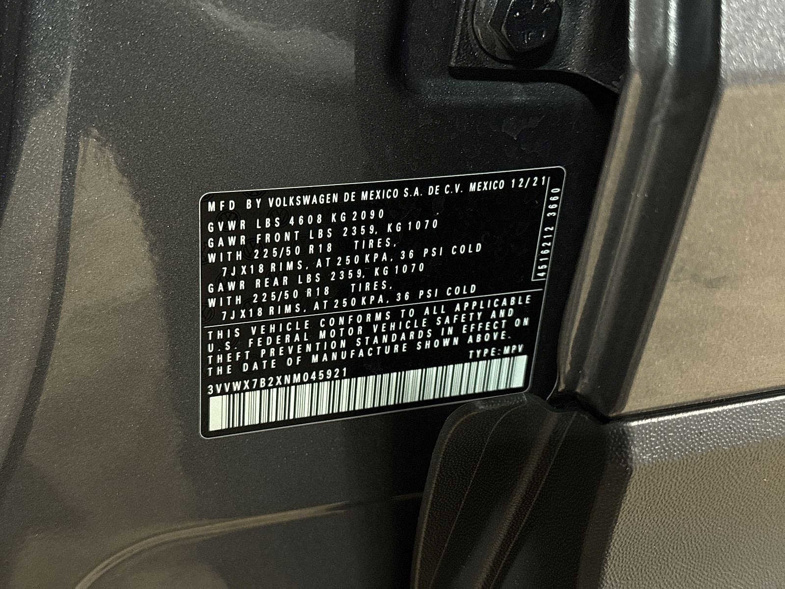 Thumbnail: 2022 Volkswagen Taos - 14