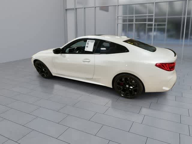 Thumbnail: 2025 BMW 4 Series - 6