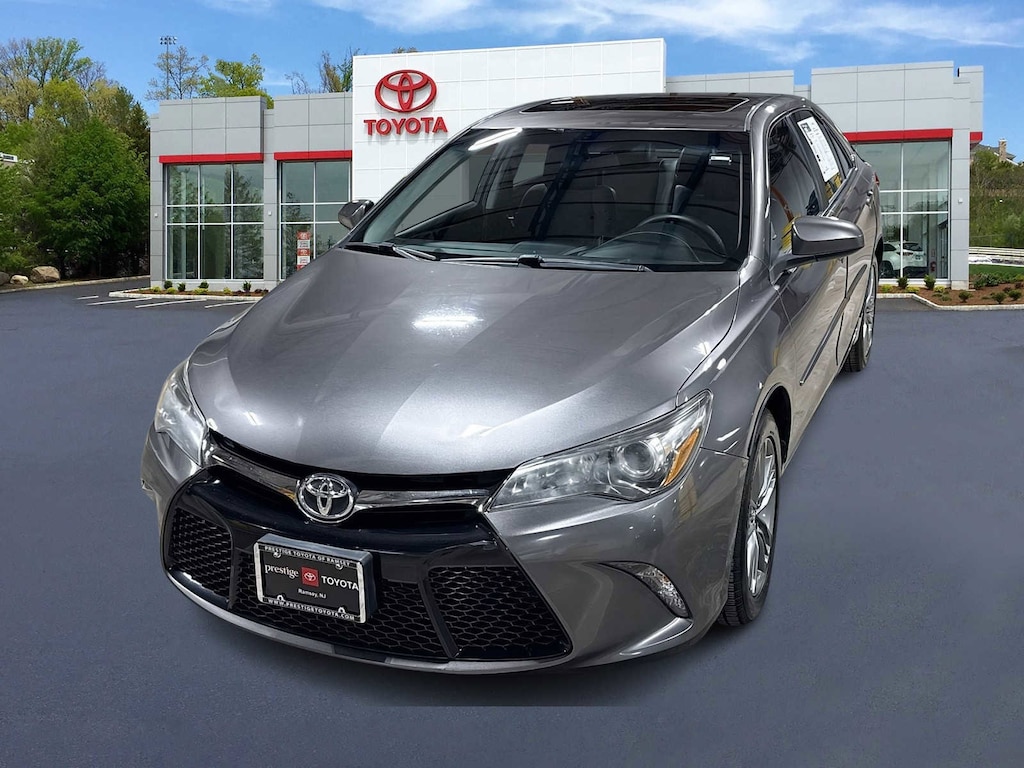 Certified 2017 Toyota Camry SE Sedan