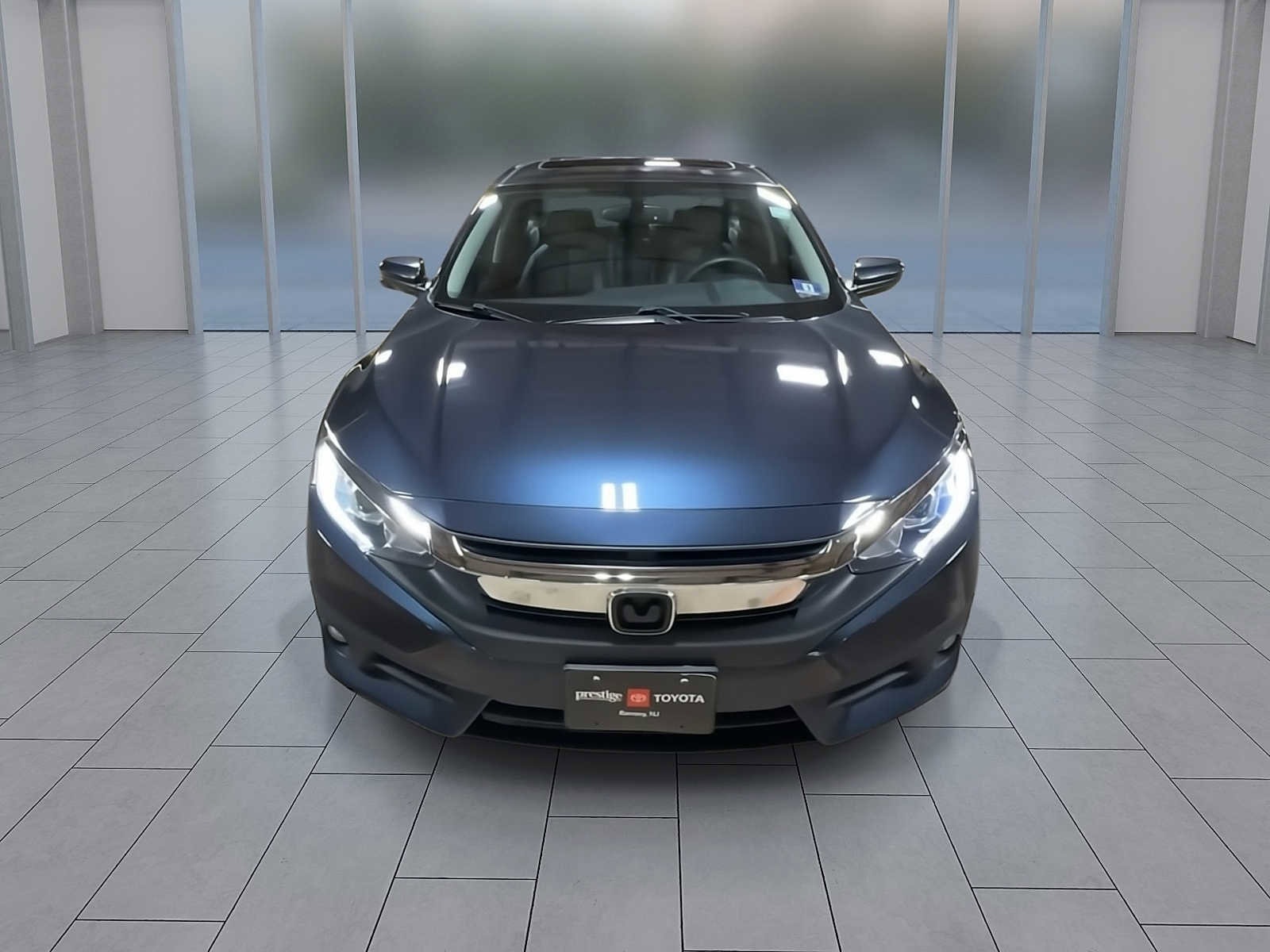 Thumbnail: 2017 Honda Civic - 3