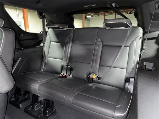 Thumbnail: 2023 GMC Yukon - 18