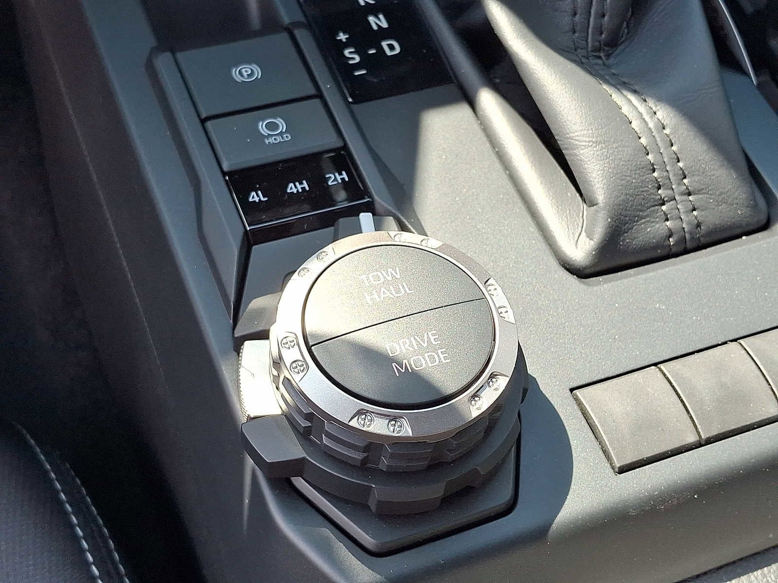 Thumbnail: 2025 Toyota Tacoma - 16