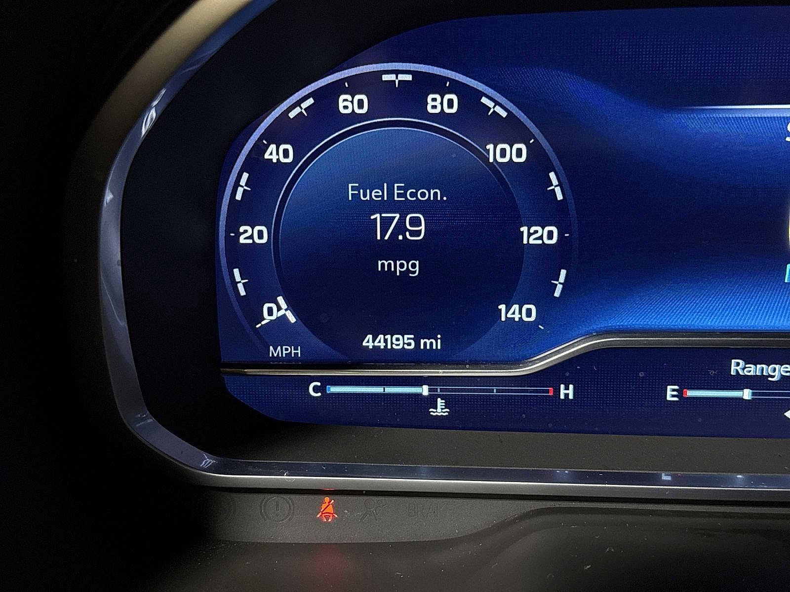 Thumbnail: 2023 Chevrolet Suburban - 20