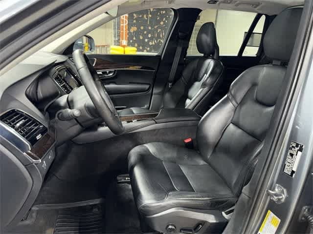 Thumbnail: 2016 Volvo XC90 - 15