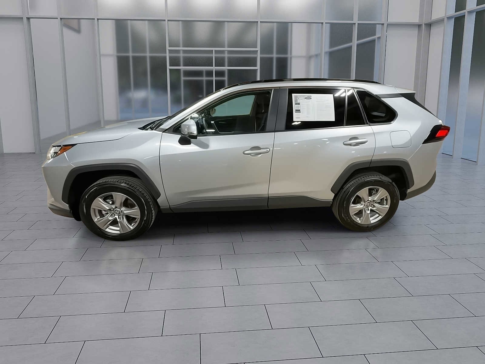 Thumbnail: 2025 Toyota RAV4 - 9
