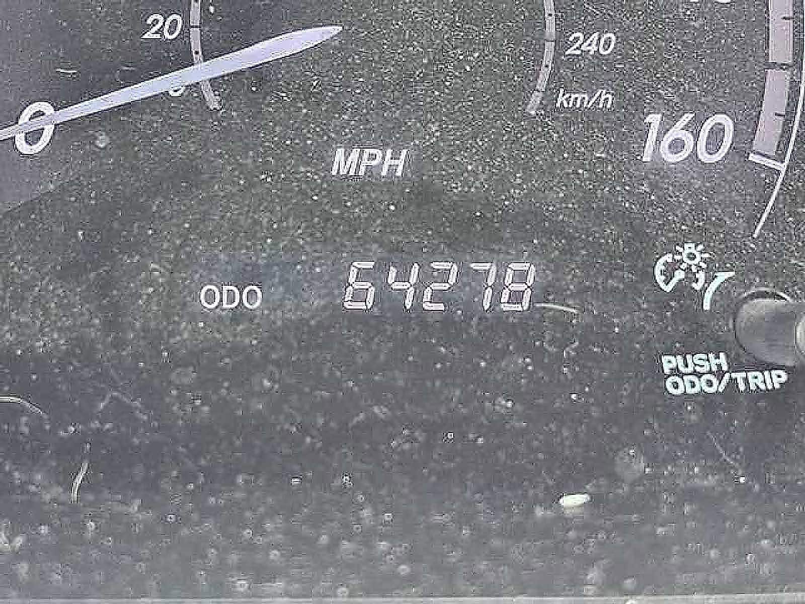 Thumbnail: 2011 Toyota Avalon - 8