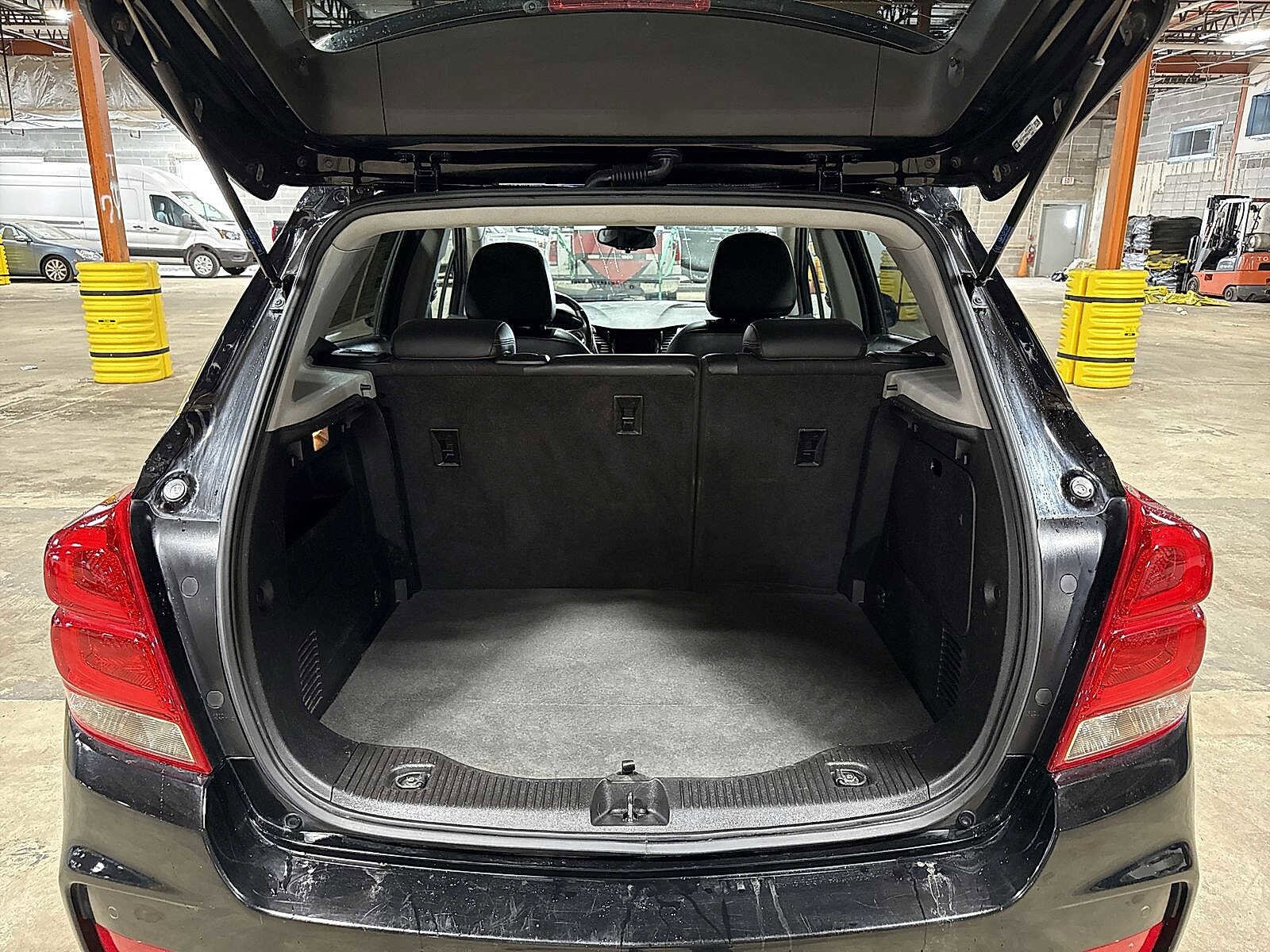 Thumbnail: 2019 Chevrolet Trax - 11