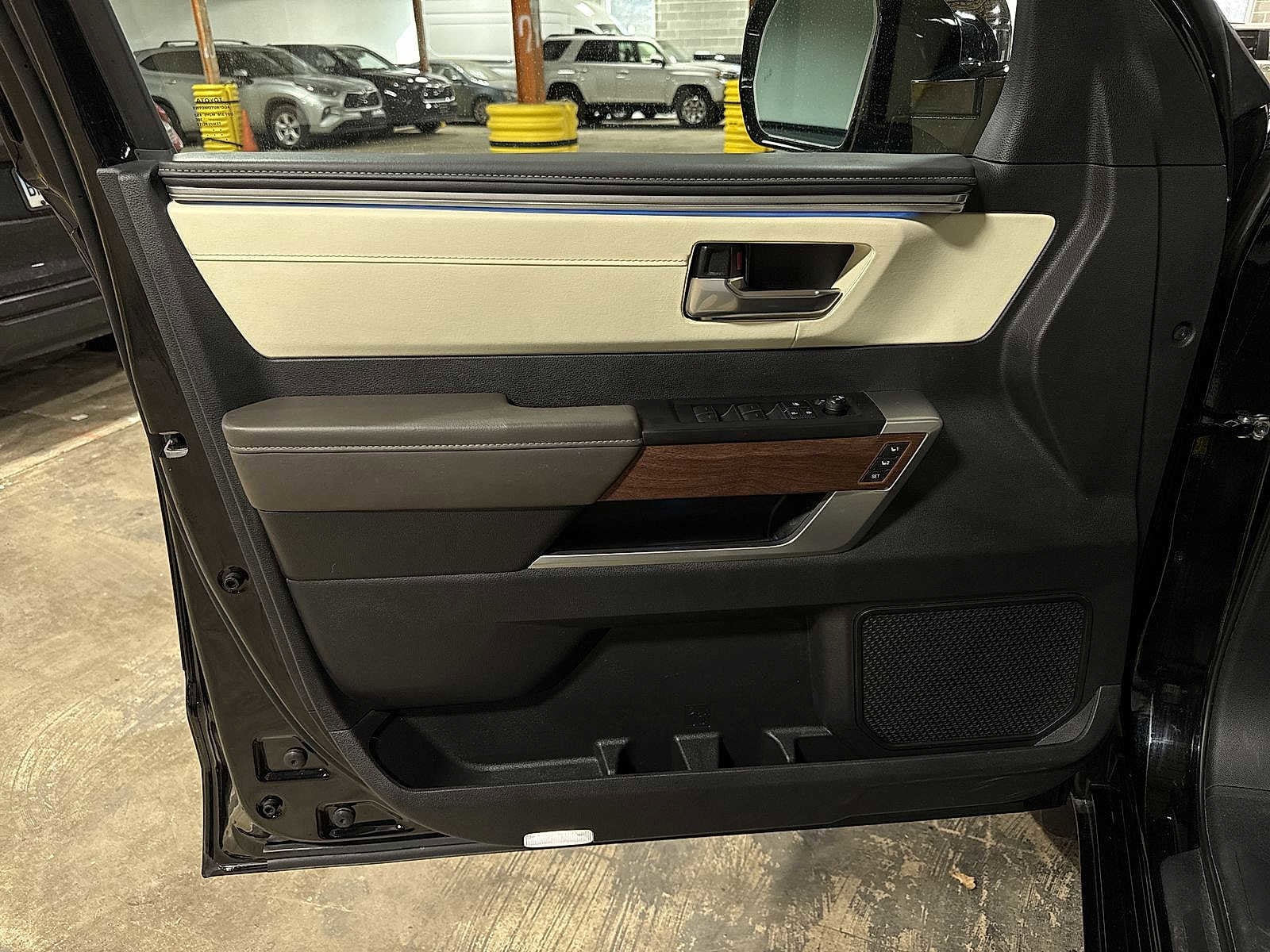 Thumbnail: 2023 Toyota Tundra - 33