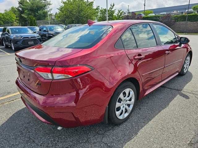 Thumbnail: 2022 Toyota Corolla - 4