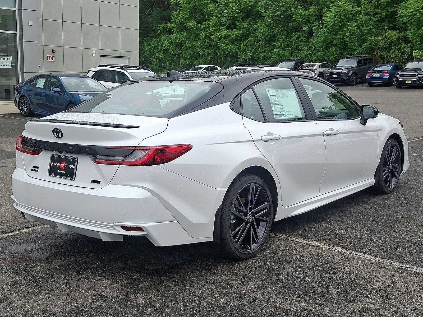 Thumbnail: 2026 Toyota Camry - 12