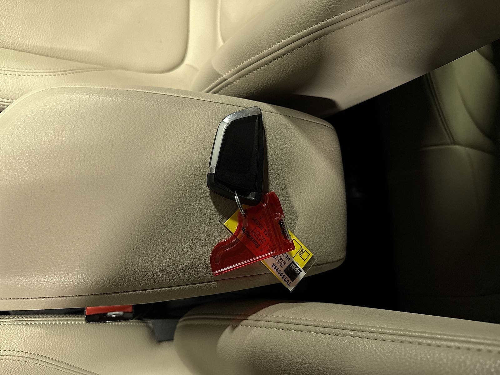 Thumbnail: 2019 BMW X1 - 32