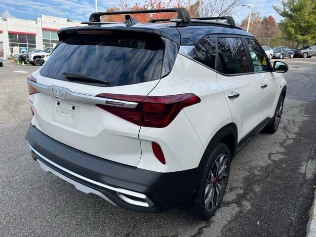 2022 Kia Seltos SX photo 4