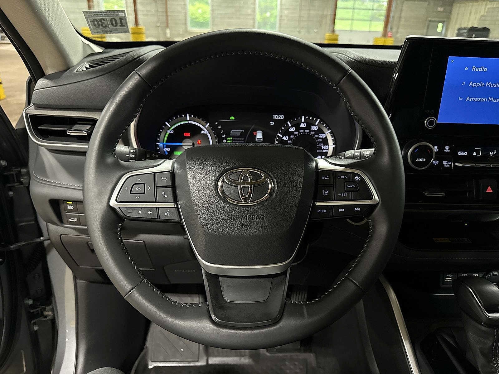 Thumbnail: 2026 Toyota Highlander - 19