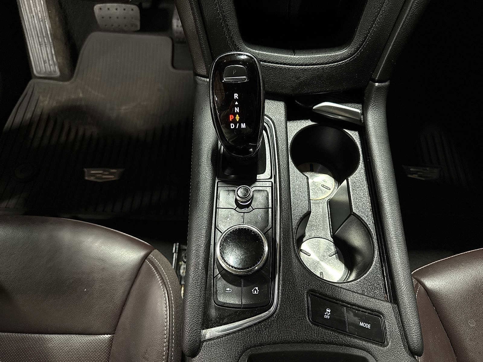 Thumbnail: 2021 Cadillac XT6 - 37