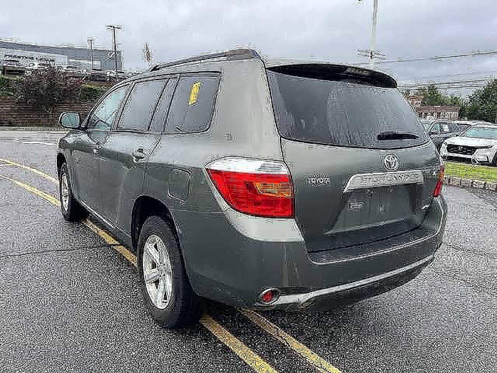Thumbnail: 2009 Toyota Highlander - 15