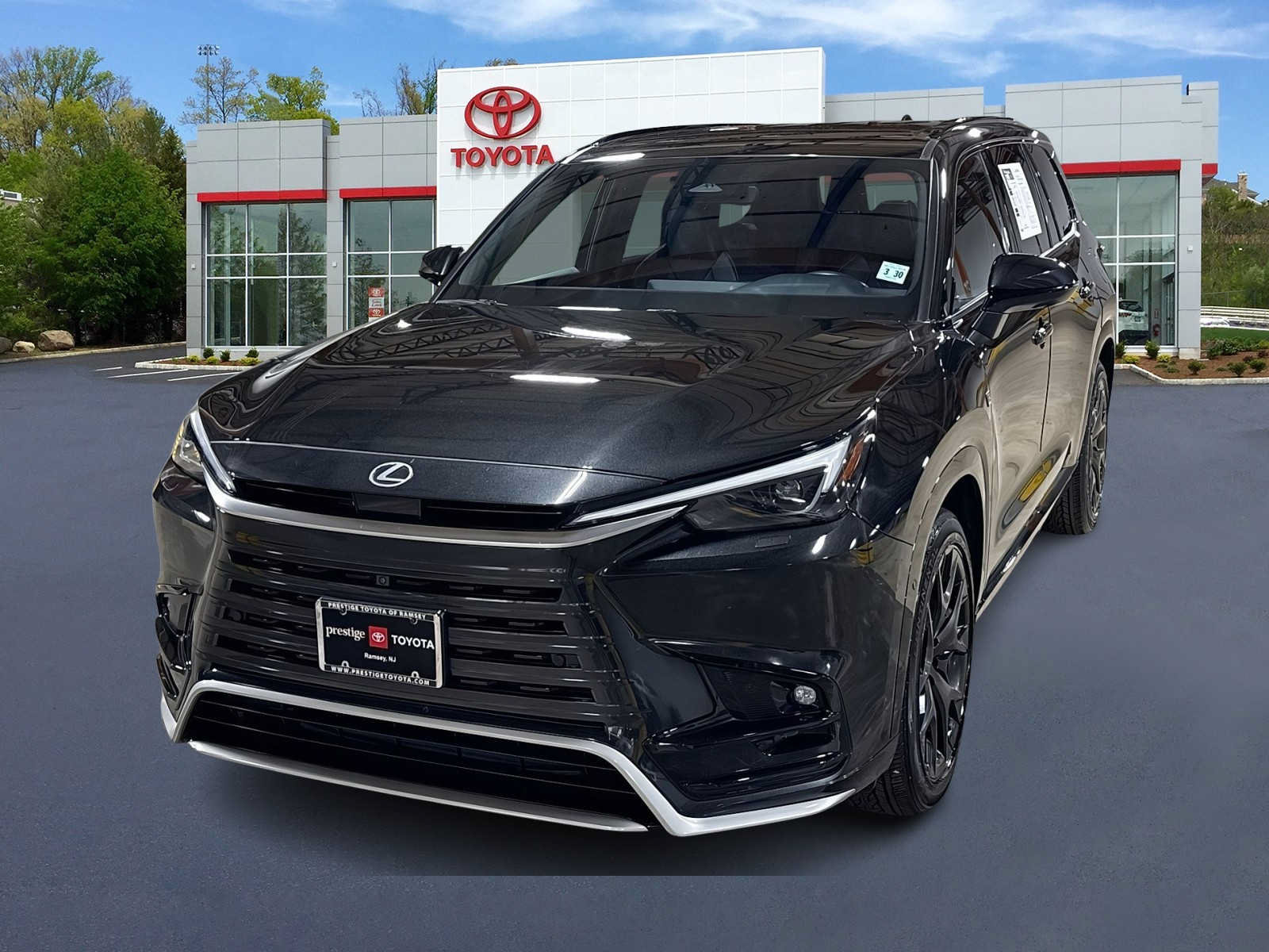 2025 Lexus TX Hybrid
