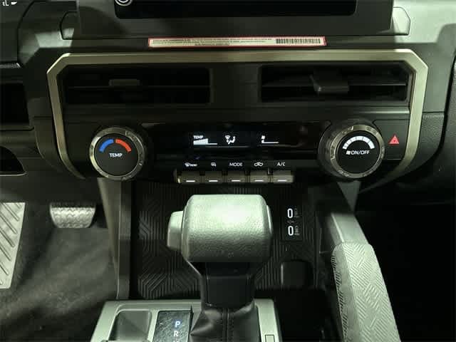 2024 Toyota Tacoma SR 20