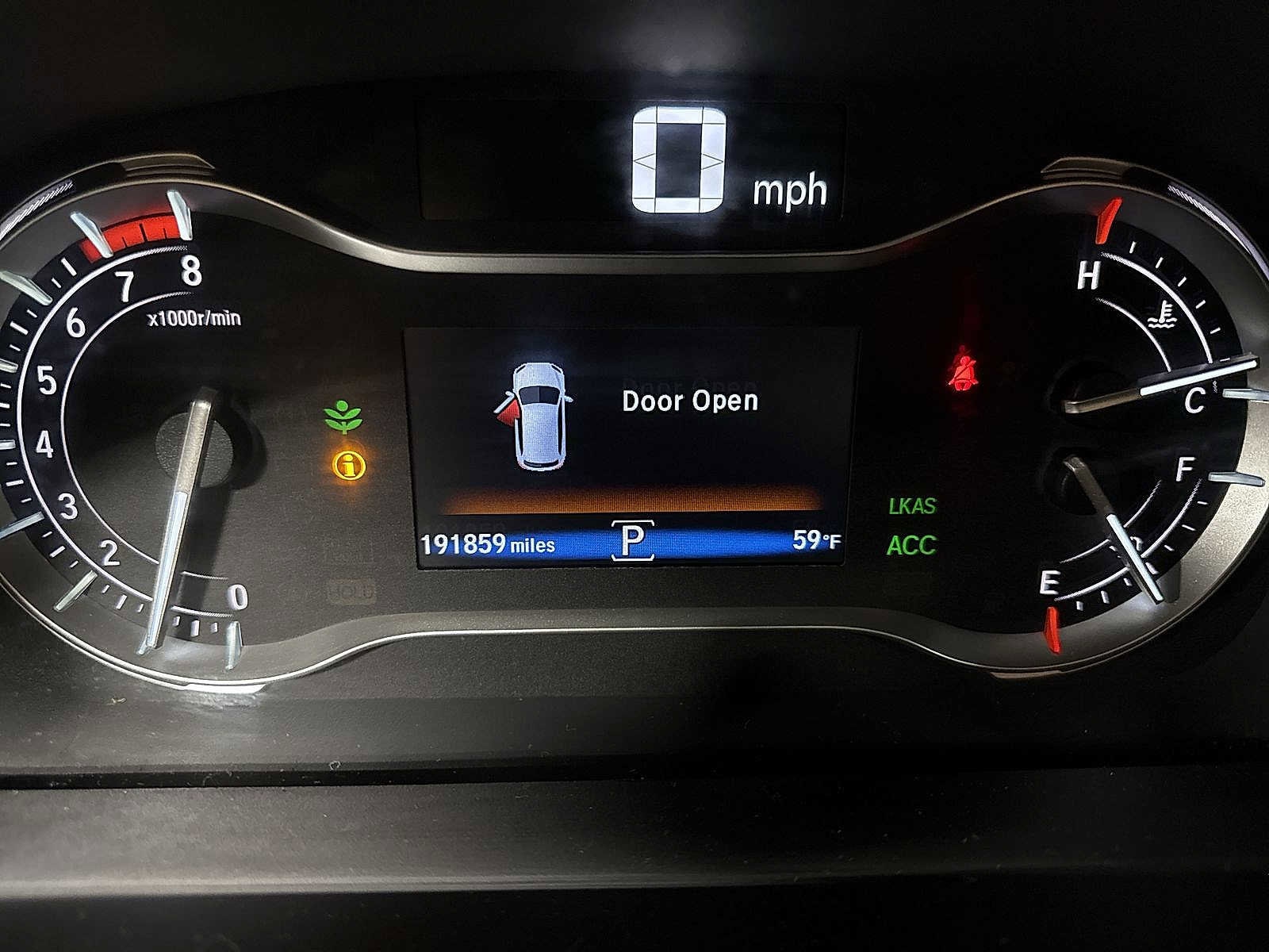 Thumbnail: 2016 Honda Pilot - 19