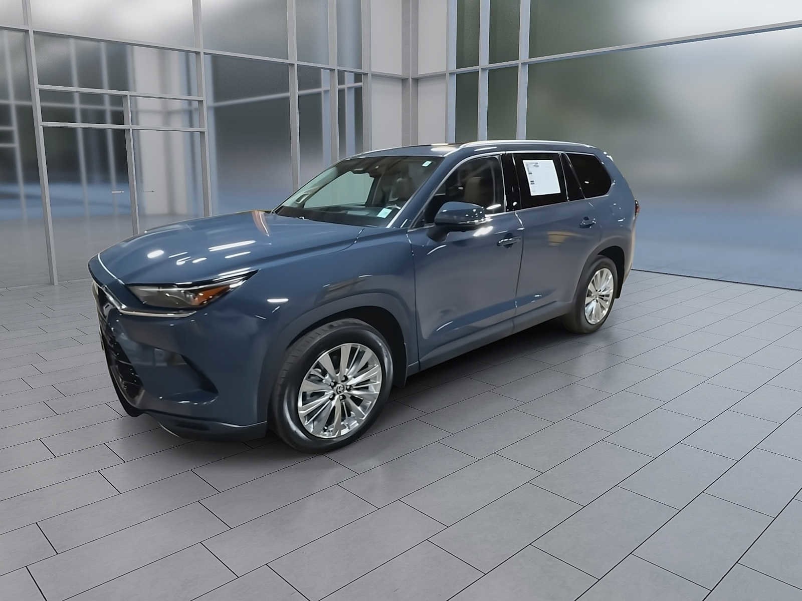Thumbnail: 2024 Toyota Grand Highlander - 4