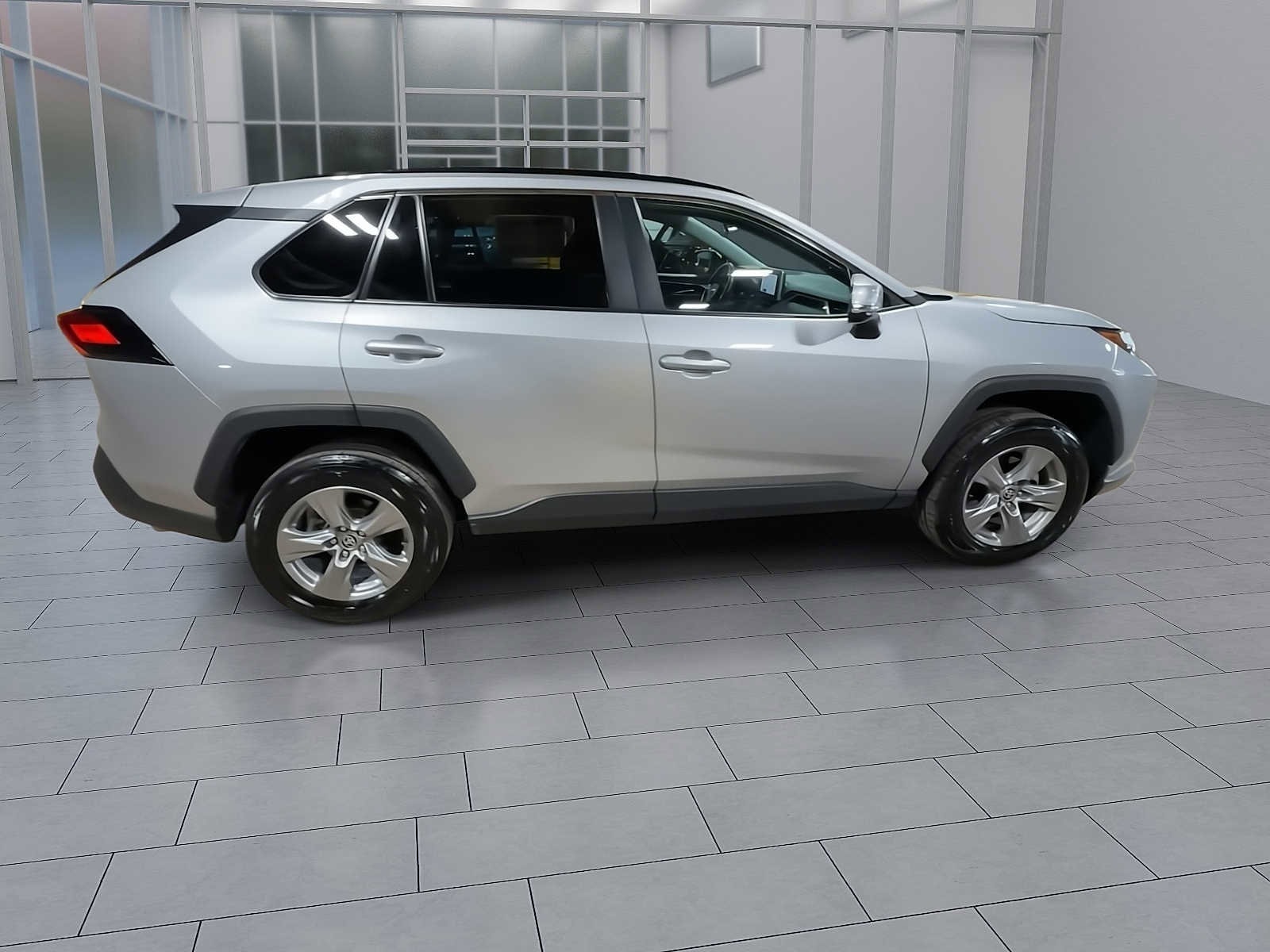 Thumbnail: 2024 Toyota RAV4 - 9