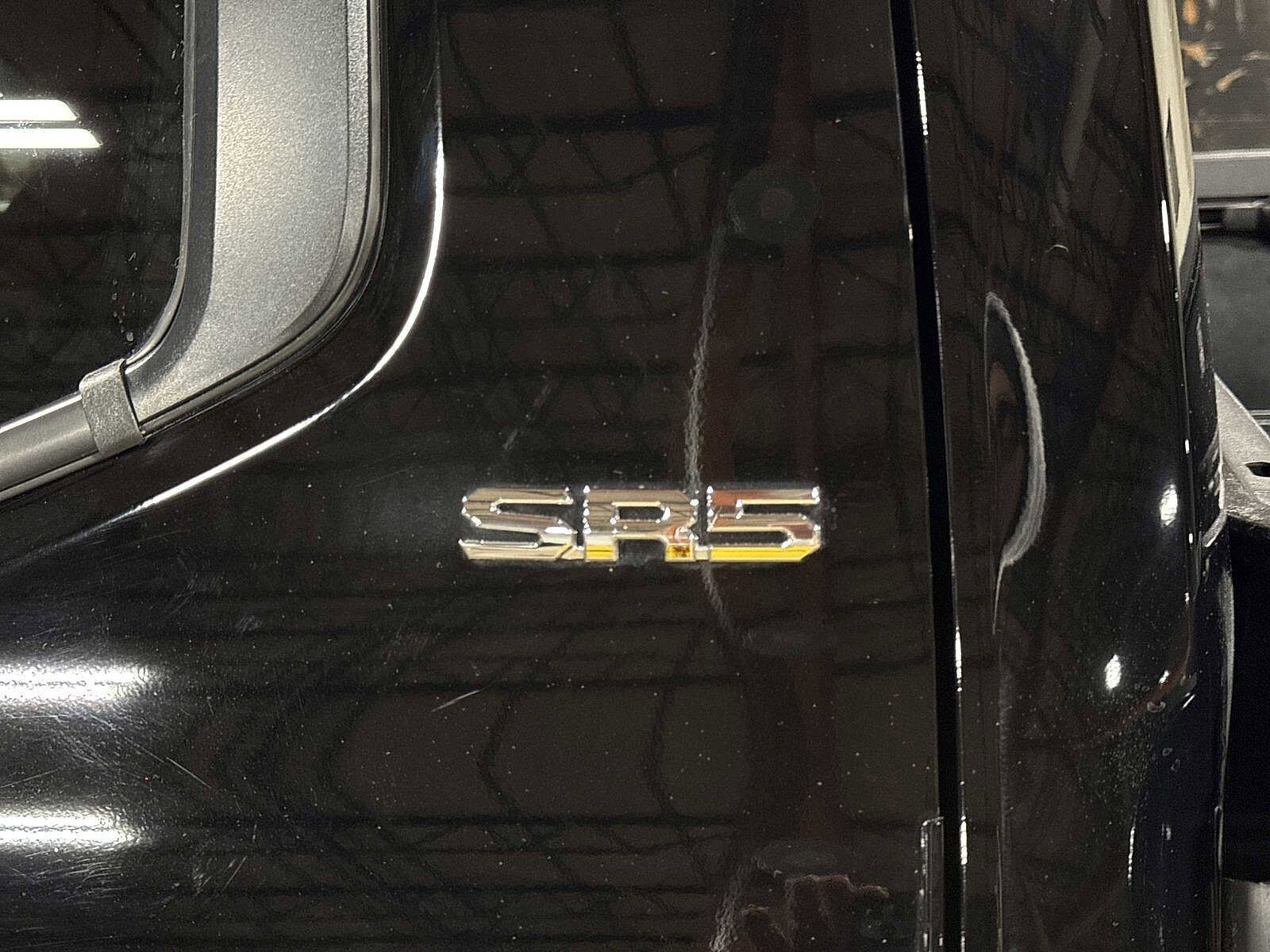 Thumbnail: 2025 Toyota Tacoma - 25