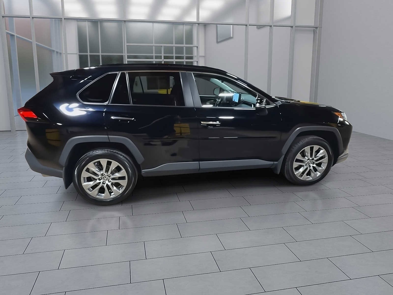 Thumbnail: 2023 Toyota RAV4 - 9