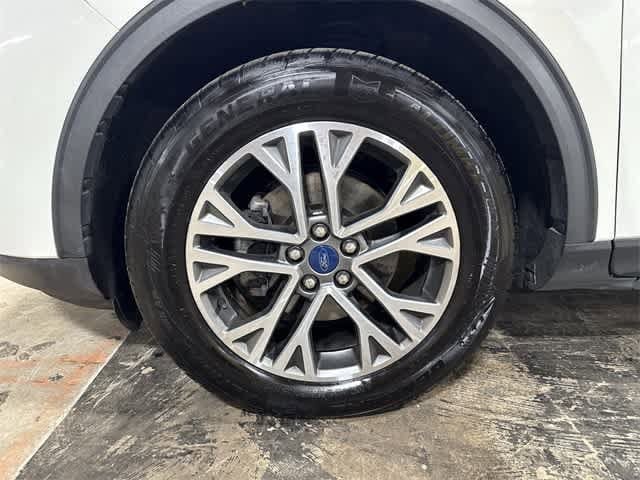 2020 Ford Escape SEL 10