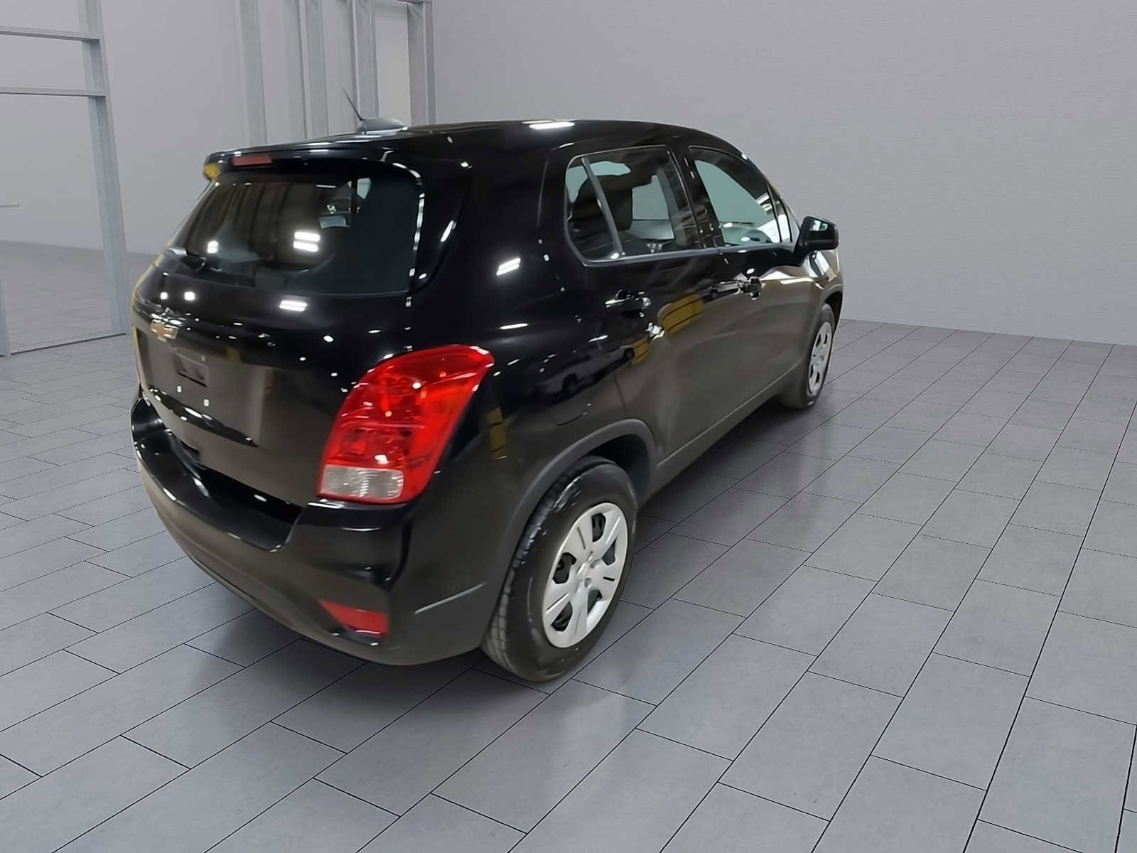 Thumbnail: 2019 Chevrolet Trax - 8