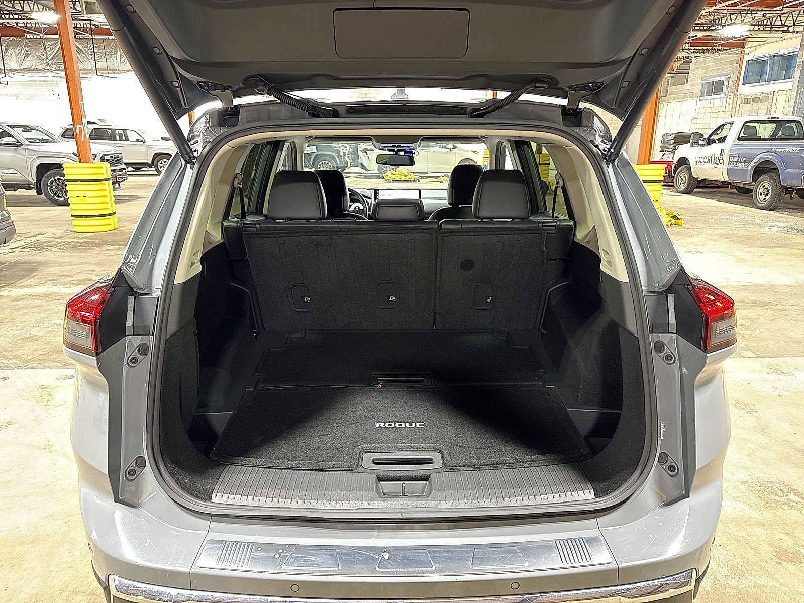 Thumbnail: 2024 Nissan Rogue - 11