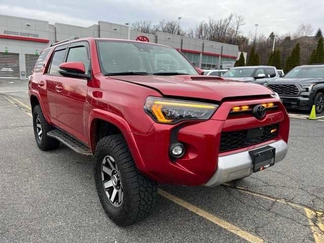 Thumbnail: 2021 Toyota 4Runner - 3