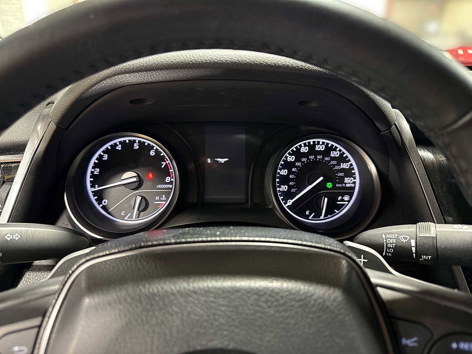 Thumbnail: 2023 Toyota Camry - 32