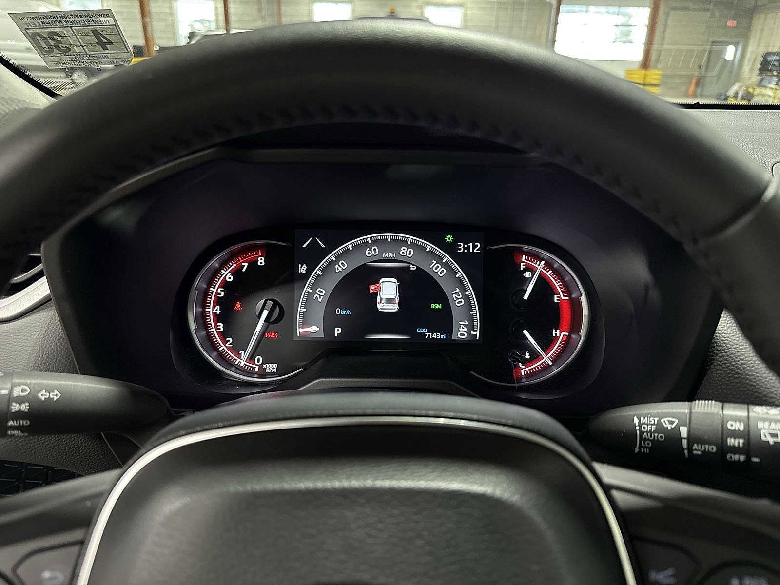 Thumbnail: 2025 Toyota RAV4 - 34