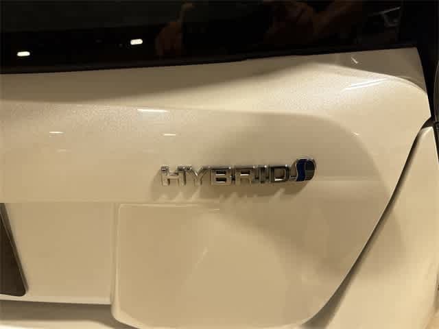 Thumbnail: 2017 Toyota Prius - 25