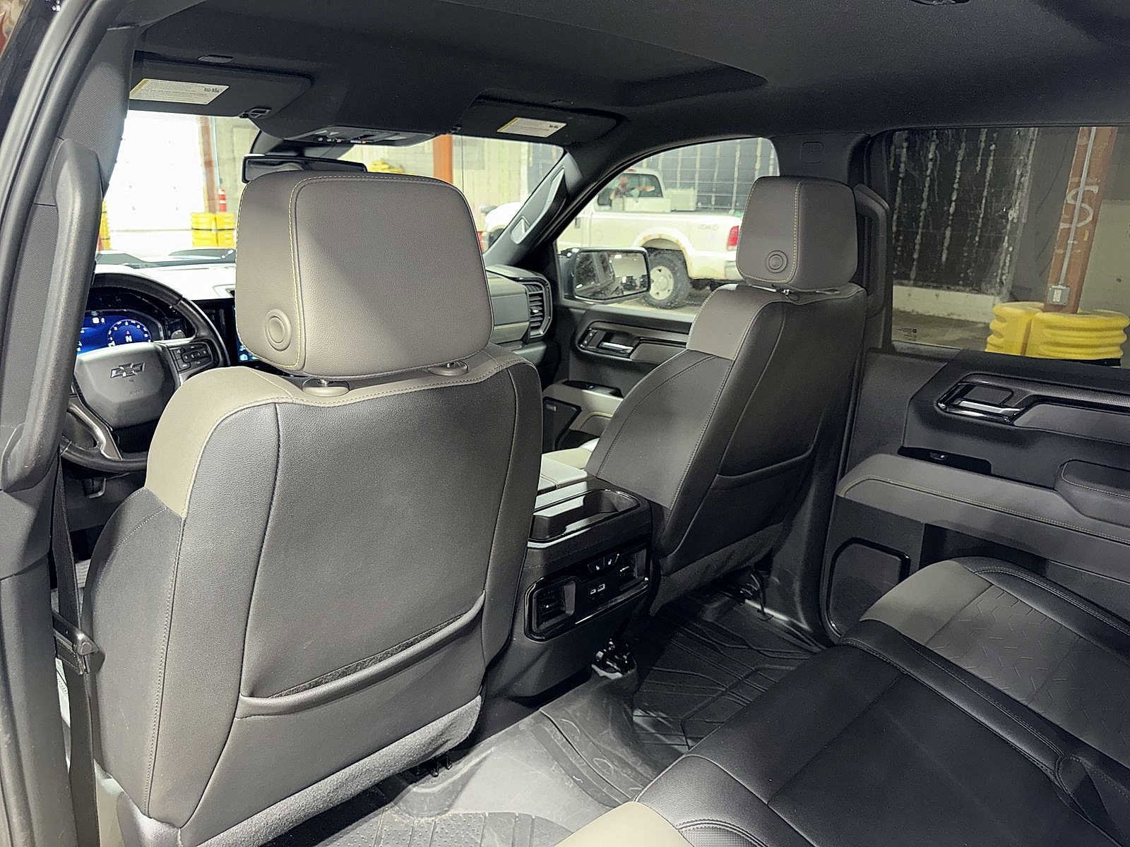 Thumbnail: 2022 Chevrolet Silverado 1500 - 28